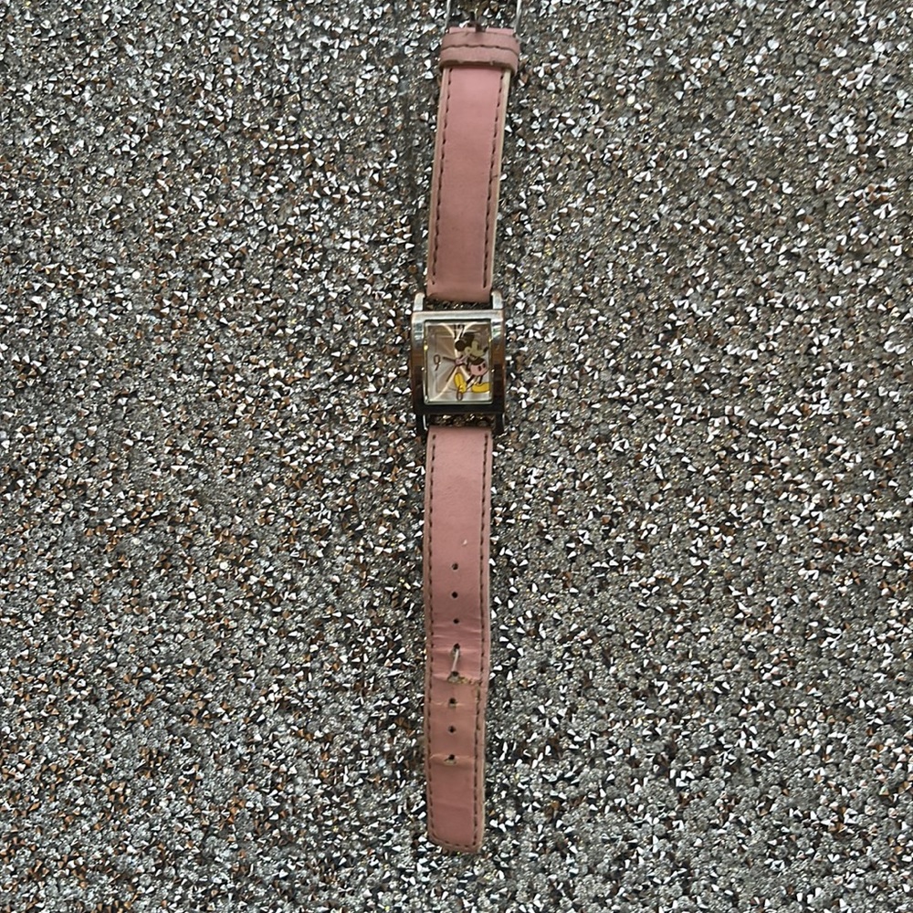 Disney Mickey Mouse Pink Watch. Japanese Movement. Stainless steel needs battery - Picture 4 of 7